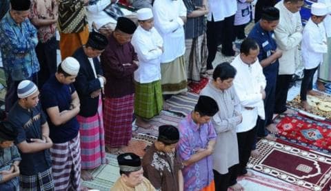 Ini Lafal Niat Shalat Witir
