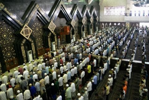 Sejarah dan Keistimewaan Shalat Jumat
