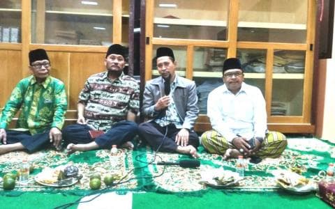 Politik Identitas,  Biaya Murah, Ongkos Sosial Tinggi