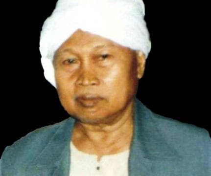 Mengenal KH Ahmad Muthohhar, Pengasuh Pesantren Futuhiyah