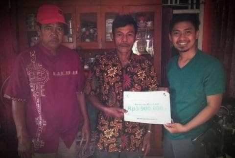 Gusdurian Santuni Keluarga Panwaslu di Subang