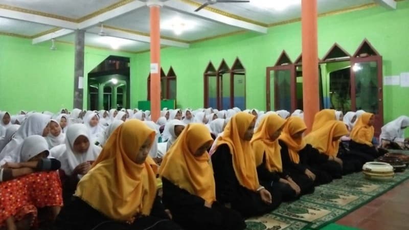 Kewajiban Mempunyai Pemimpin