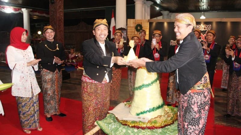 Peringati Hari Jadi Ke-278, Pemkab Rembang Gelar Tahlil Kubro