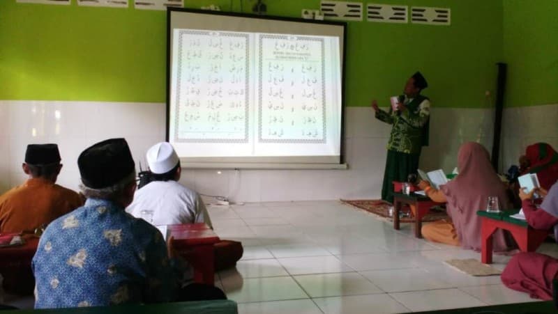 Metode Tartili Memesona Sejumlah Guru TPQ di Mimika Papua