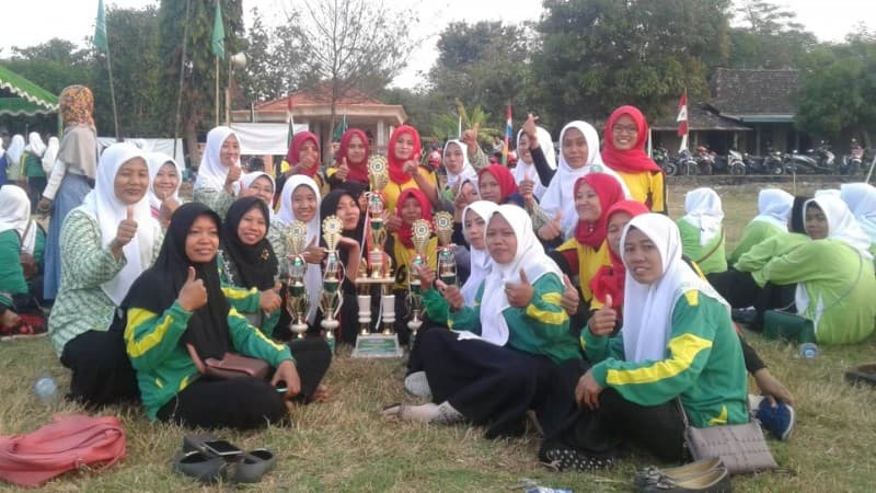 Fatayat NU Desa Kaliyoso Sabet Juara Umum POSP Fatayat NU 2019