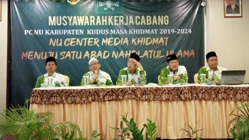 Rais NU Kudus Minta Pengurus Ikhlas dalam Berkhidmah