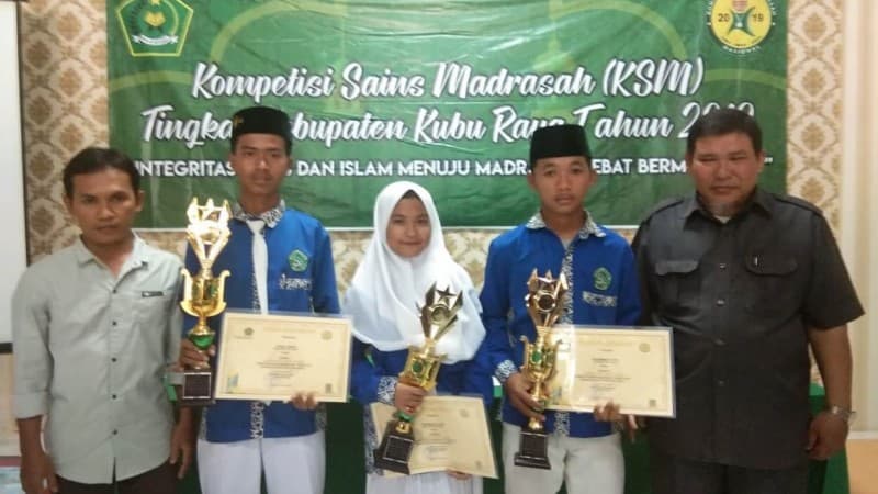 Madrasah di Pontianak Ini Siap Ikuti Kompetisi Sains Tingkat Provinsi