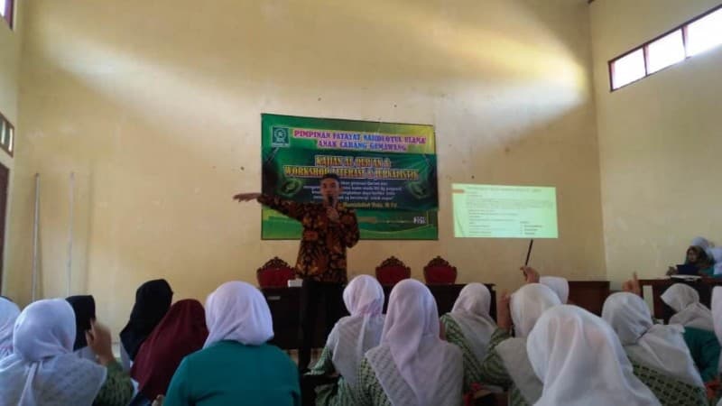 Sebagai Ibu Muda, Fatayat NU Didorong Kuasai Literasi Baru