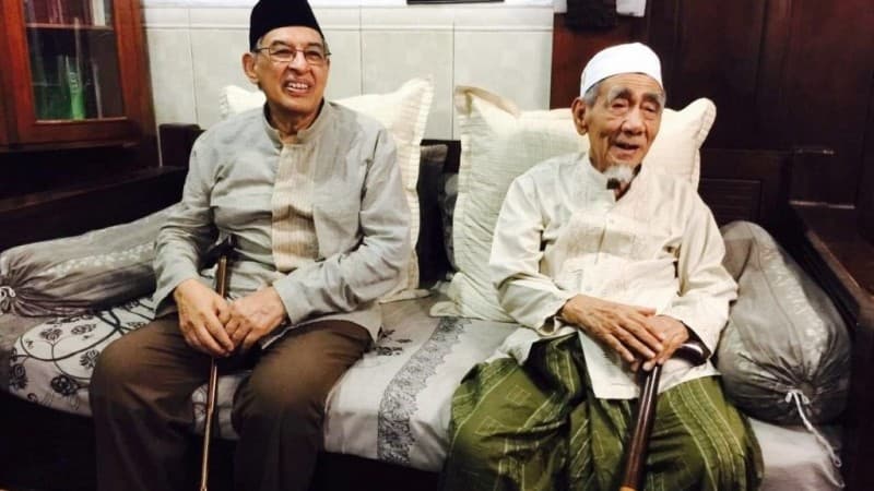 Quraish Shihab tentang Mbah Moen: Kita Tak Hanya Kehilangan Sosok, Tapi Juga Ilmu