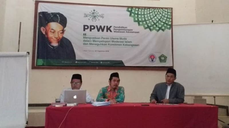 Kiai Ishom Jabarkan Konsep Aswaja An-Nahdliyah