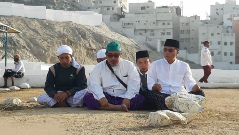 Lewat Mimpi, Gus Kamil Dipanggil Mbah Moen Berhaji Tahun Ini