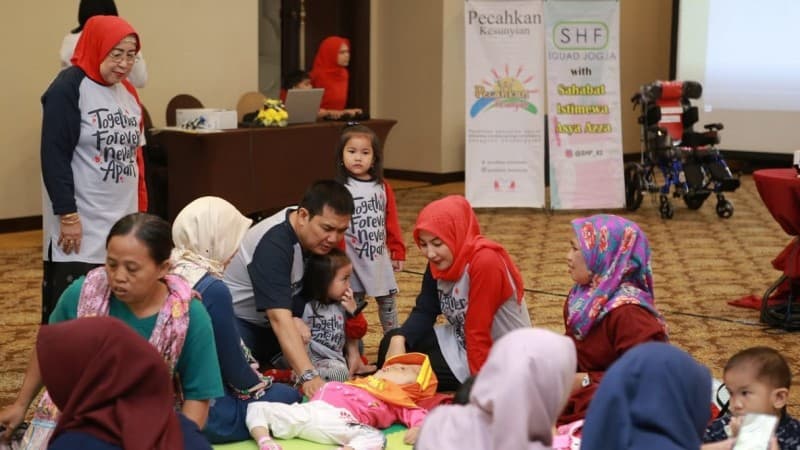 NU Care-LAZISNU Salurkan Bantuan untuk ABK