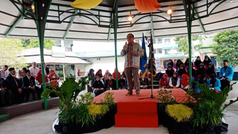 Pengenalan Kampus, Mahasiswa Baru IAIN Pontianak Harus Menginap