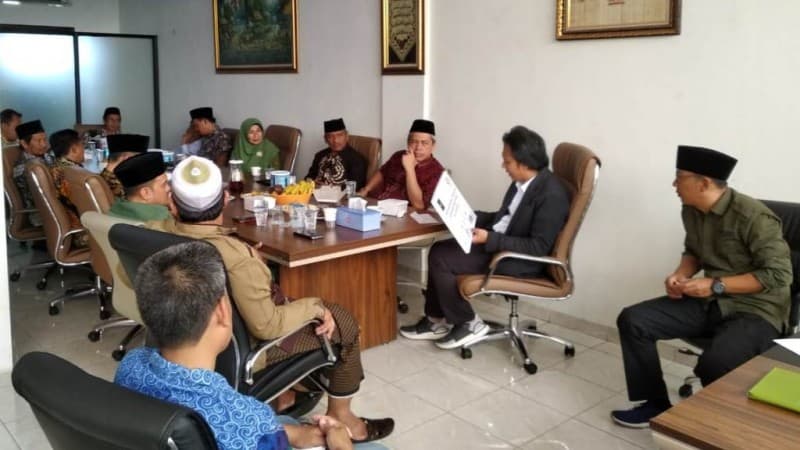 Nusantara Grup Bayar Zakat ke LAZISNU Senilai 90 Juta