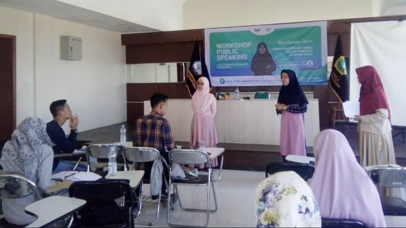 Workshop Pembicara Publik Unusia Jakarta Latih Cara Tepat Bicara