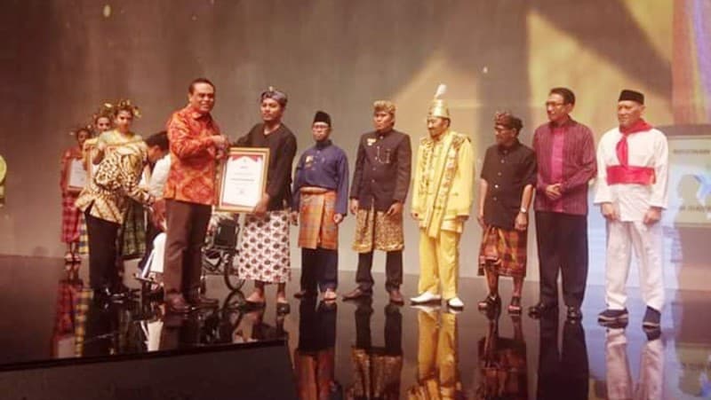 Komunitas Pegon Banyuwangi Raih Nugra Jasadarma Pustaloka