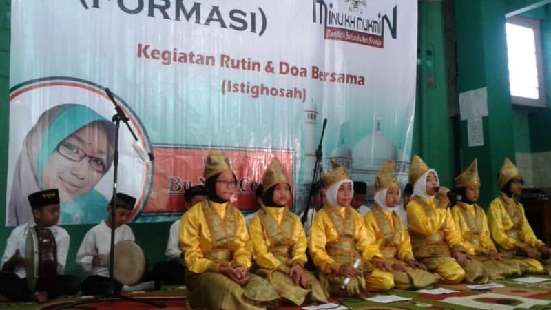 Lewat Formasi, Madrasah NU Ini Tingkatkan Silaturahim