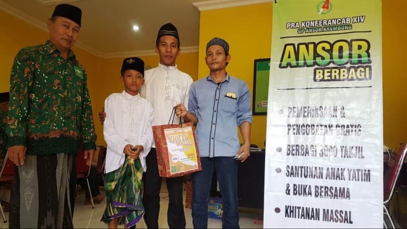 Tahun Baru, LAZISNU dan Ansor di Sidoarjo Gelar Khitanan Massal