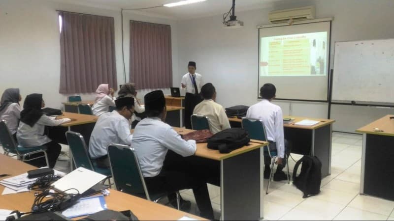 BLK Surakarta Siapkan Santri Ikuti Uji Kompetensi Instruktur