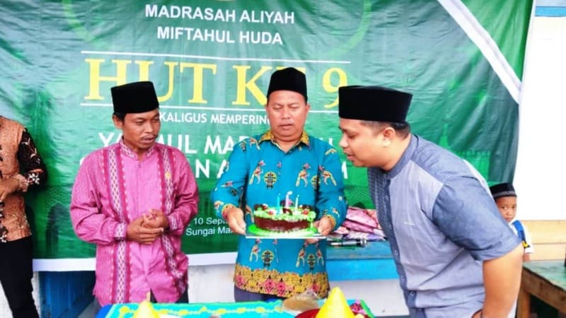 Yaumul Marhamah Meriahkan Hari Lahir Madrasah di Kalbar 