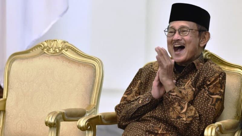 Habibie Wafat, Gubernur Ajak Muslim Jatim Gelar Shalat Ghaib