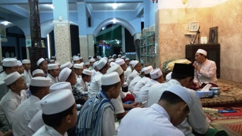 Bagi Habibie, Pesantren Tidak Semata Tempat Dakwah