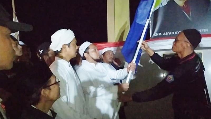 Kiai Azaim Terima Peserta Napak Tilas Pengusiran Penjajah oleh Kiai As’ad