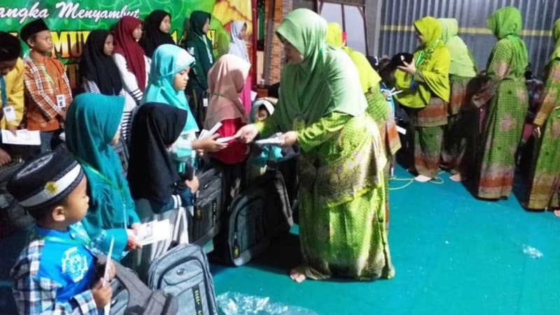 Tugas NU Melayani Umat Agar Tidak Dirawat Pihak Lain