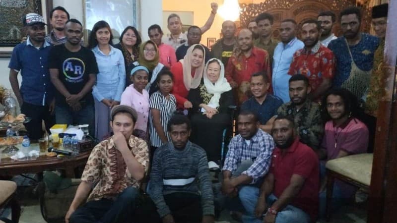 Pemuda Papua Temui Keluarga Gus Dur 