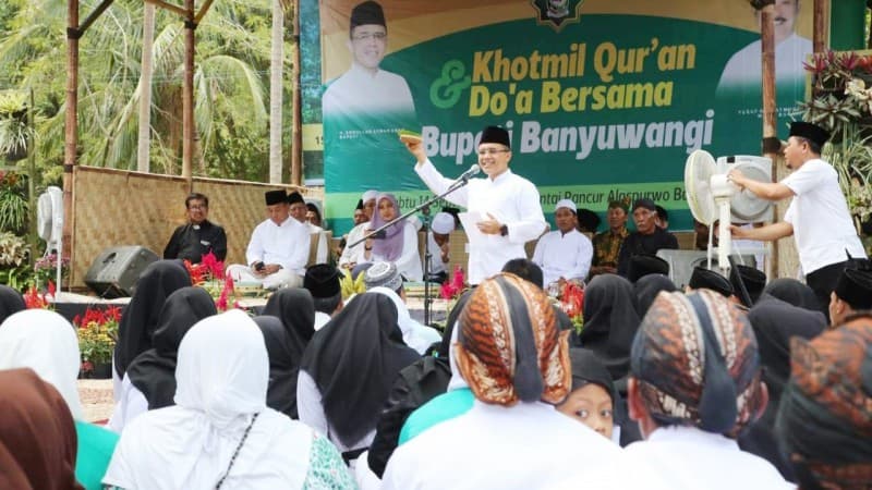 Banyuwangi Savana Duatlon Diawali Khatmil Qur'an  