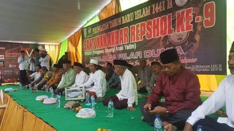‘Repshol’ Pringsewu Beri Santunan Puluhan Juta untuk Yatim Piatu