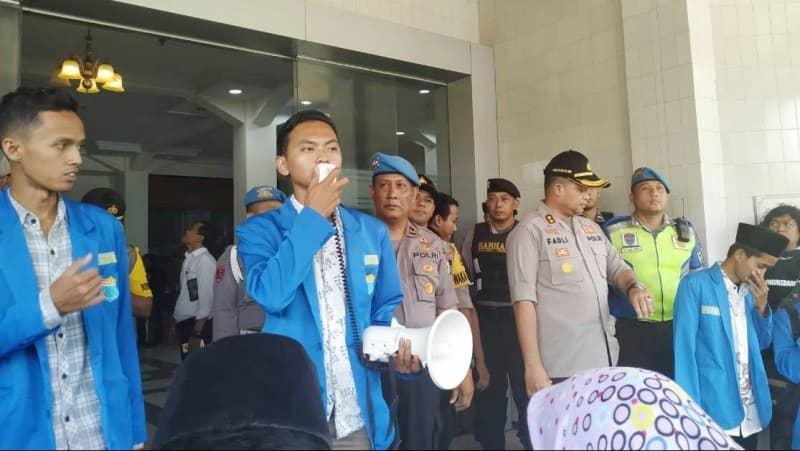 PMII Jombang Gelar Aksi Kawal RUU KPK