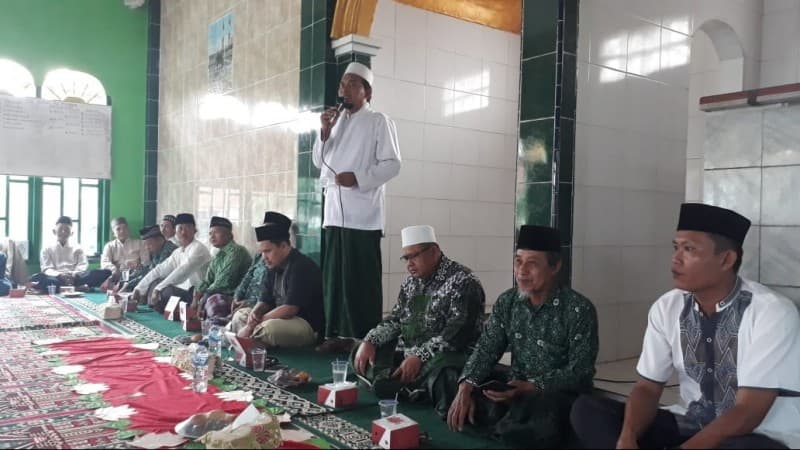 Jangan Bangga dengan Ibadahmu jika Tak Cinta Sesama