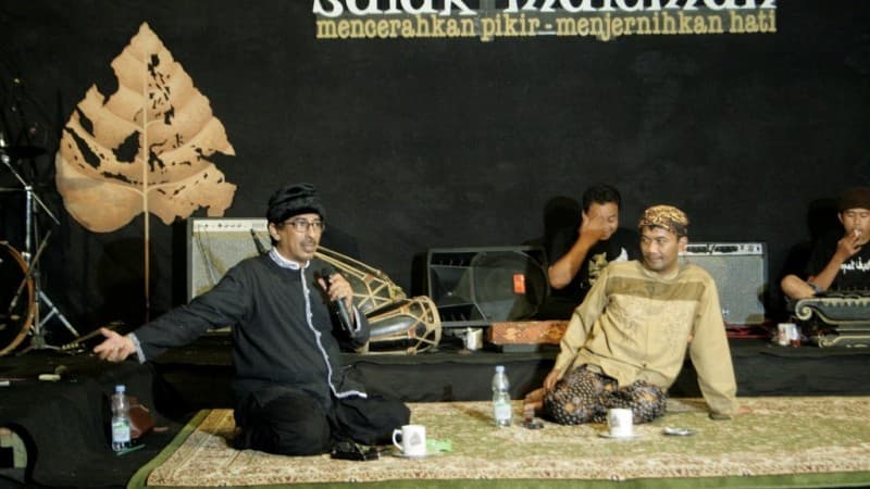 Kejernihan Melihat Persoalan