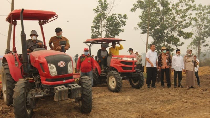 Kementan Minta Petani Olah Lahan Pakai Mekanisasi dan Teknologi