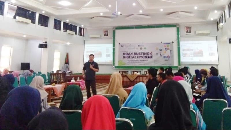 Tangkal Hoaks, AJI Gelar Pelatihan Pengecekan Fakta di Tebuieng