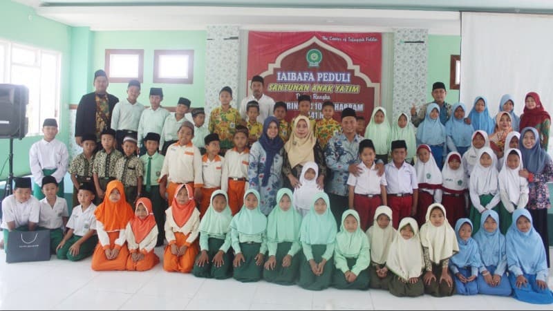 Ini Keutamaan Menyantuni Anak Yatim