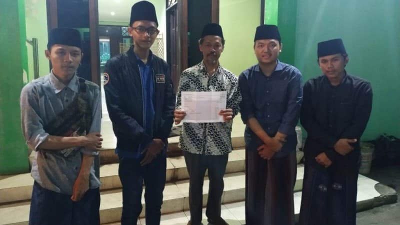 Hutan Masih Membara, Alumni Buntet Salurkan Bantuan melalui LAZISNU