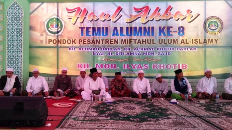 Gus Muwafiq: Pesantren Miliki Khazanah yang Lengkap