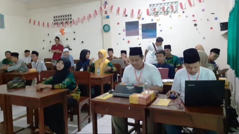 Jawab Tantangan Zaman, Anak Muda NU Buka Kelas Santri Desain 