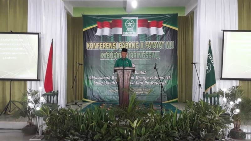 Buka Konferensi Fatayat, Bupati Pringsewu Ingatkan Dakwah Milenial