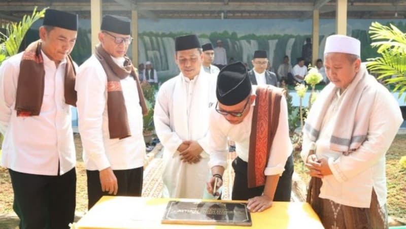 Kemnaker Tingkatkan SDM di Pesantren lewat BLK Komunitas