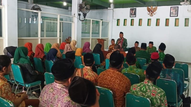 Guru-guru Ma’arif Harus Adaptasi dengan Teknologi