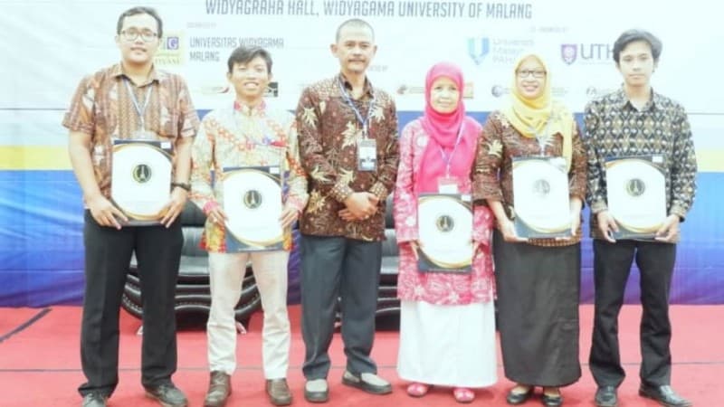 'Rekayasa Baja Antipeluru Unwahas' Sabet Penghargaan Paper Terbaik