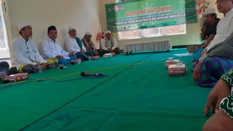 Pesantren Harus Berkembang tapi Jangan Kehilangan Jati Diri