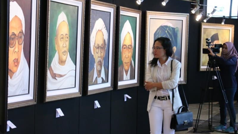 Pendapat Ulama soal Memajang Gambar atau Lukisan di Rumah