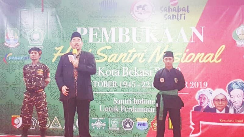 Memeriahkan Hari Santri Berarti Memuliakan Agama Allah