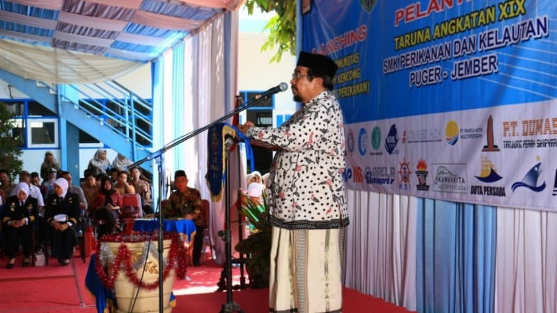 Selangkah Maju, Pesantren Assunniyyah, Kencong Mendirikan Akademi Komunitas