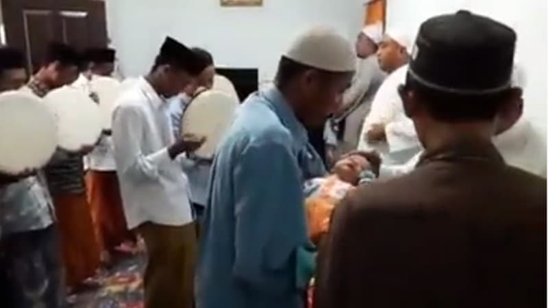 Belajar Multikulturalisme dari Pedalaman Madura lewat 'Molang Areh'