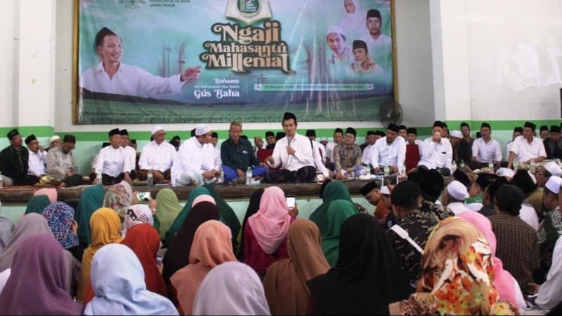 Berkah Ngaji Gus Baha’, LAZISNU Sidoarjo Terima Zakat Mal